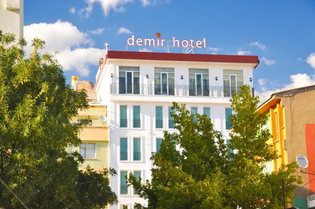 Tunceli Royal Demir Hotel מראה חיצוני תמונה
